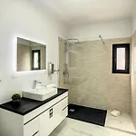 Villa Casa Flores By Lovelystay