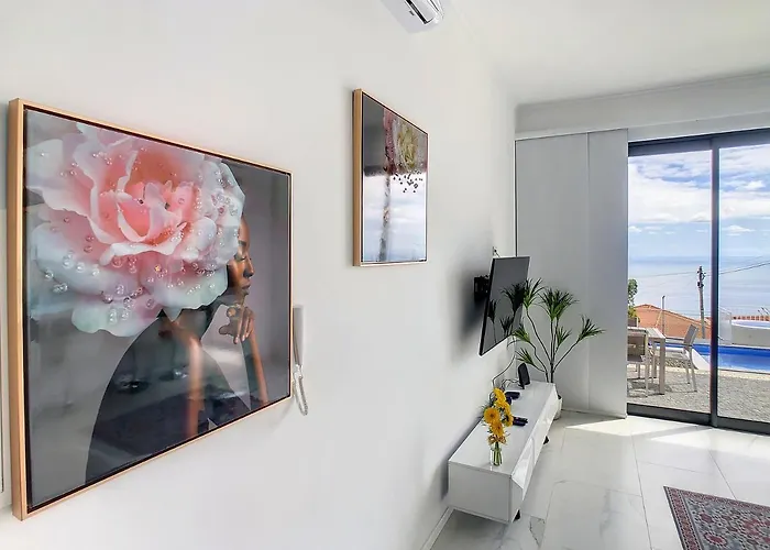 Casa Flores By Lovelystay * Calheta (Madeira)