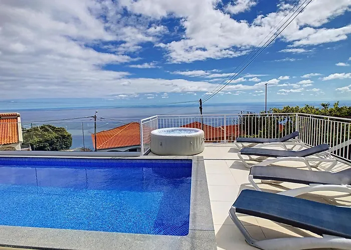 Villa Casa Flores By Lovelystay